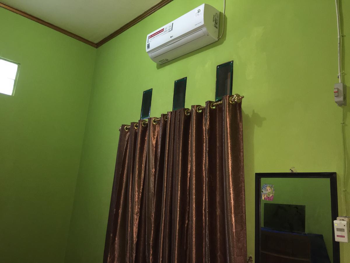 Aini Home Stay Ternate Exteriér fotografie