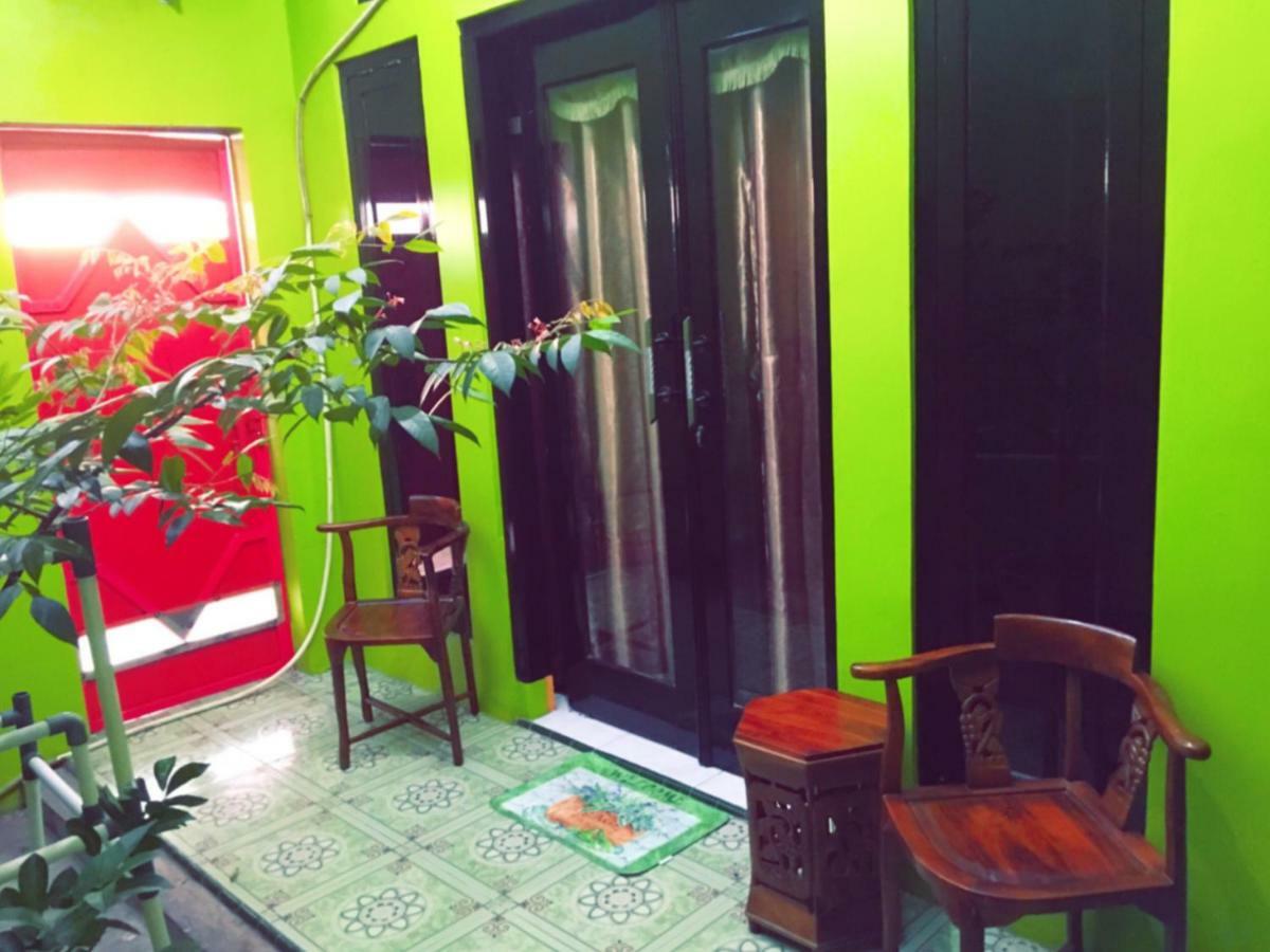Aini Home Stay Ternate Exteriér fotografie