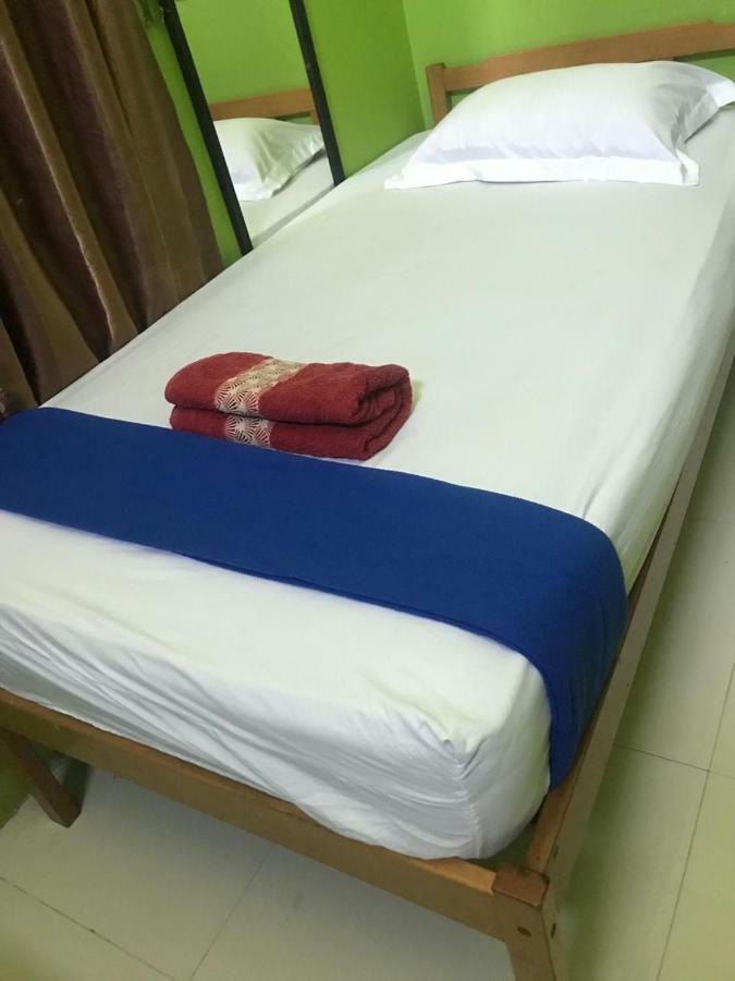 Aini Home Stay Ternate Exteriér fotografie